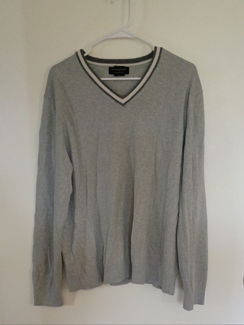 Banana Republic Light Gray V-Neck Sweater with Dark Trim